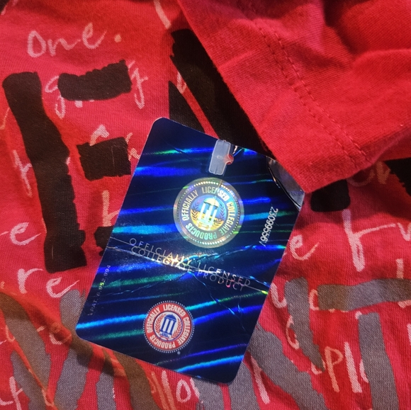 Wisconsin Badgers T.Fisher 4 Years 48 Months Vintage Junior T-Shirt Size XL - Picture 5 of 6